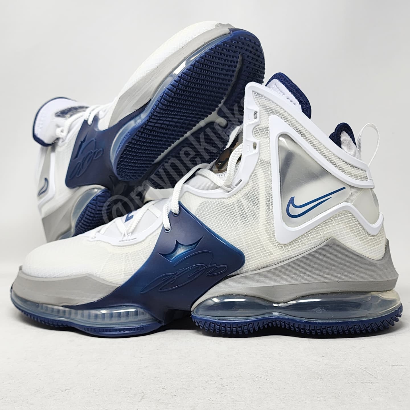 Nike LeBron 19 - Akron Zips PE – mypekicks