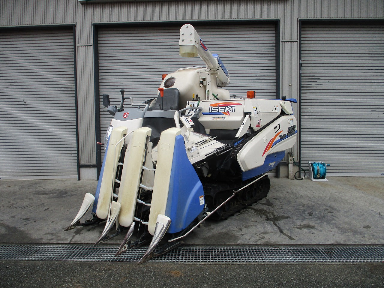 イセキ 3条刈り コンバイン HVF328G | のうき屋 ONLINE STORE