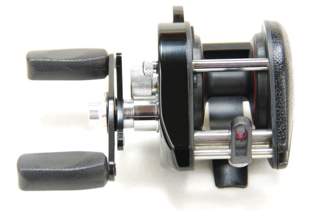 リョービ キャスプロ 400V 右巻き ベイトリール オールド