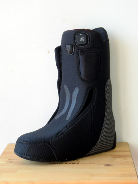 USBで充電できるあったかインナーブーツ BURTON TOTER LINER – A-BONY