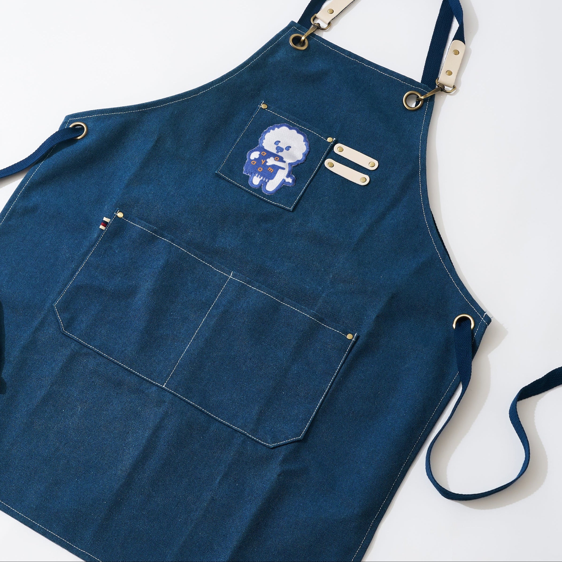 AOYAMA KONGBANG オリジナルロゴキャラクターエプロン【青山コンバン】