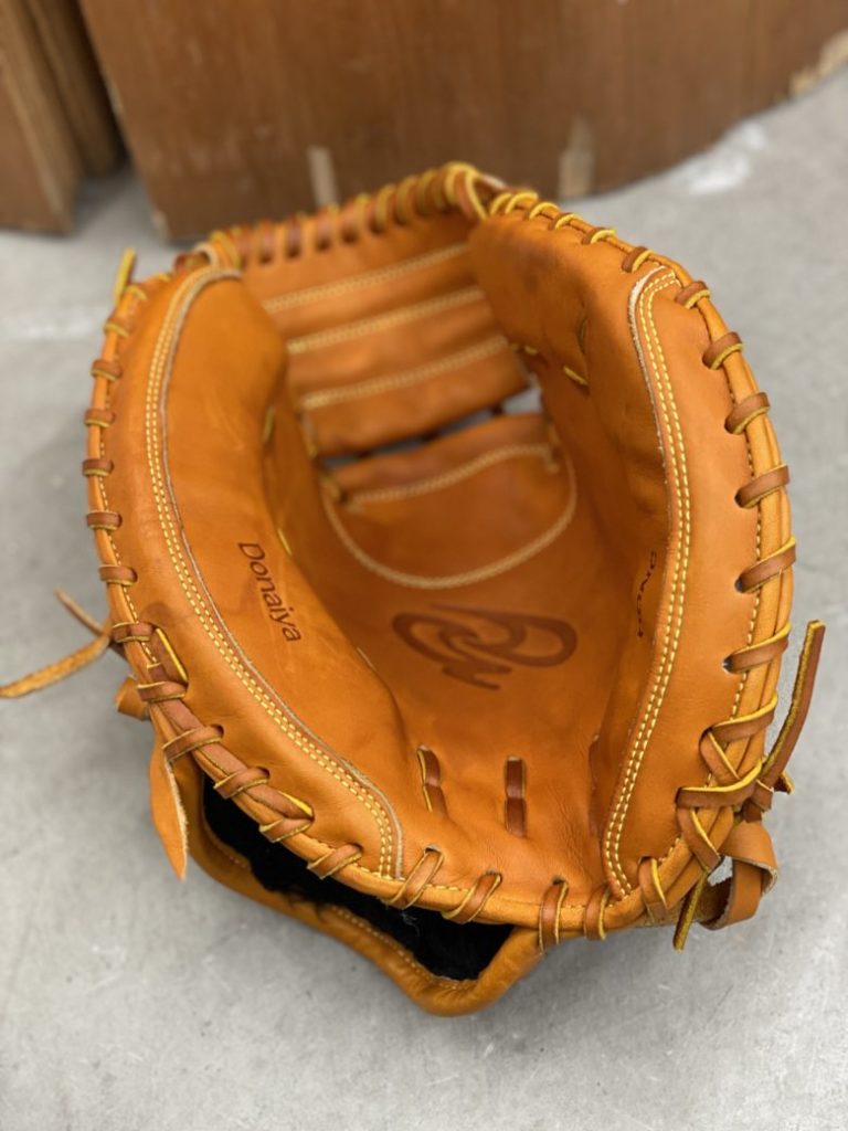 硬さカンスト】ドナイヤの軟式キャッチャーミットDONCを1年振りに