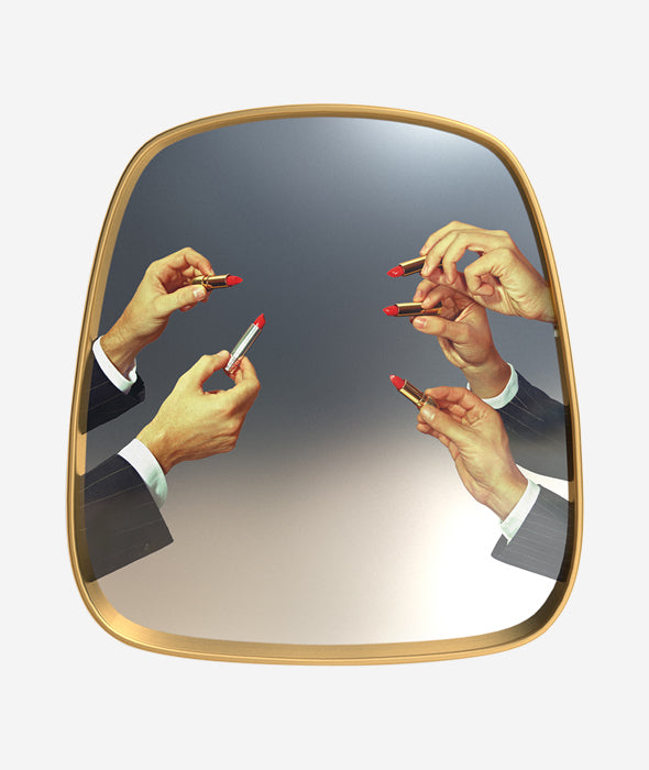 Toiletpaper Lipsticks Mirror