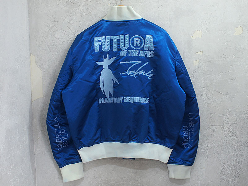 A BATHING APE×FUTURA サテンスタジャン フューチュラ ブルー 青 XL ア