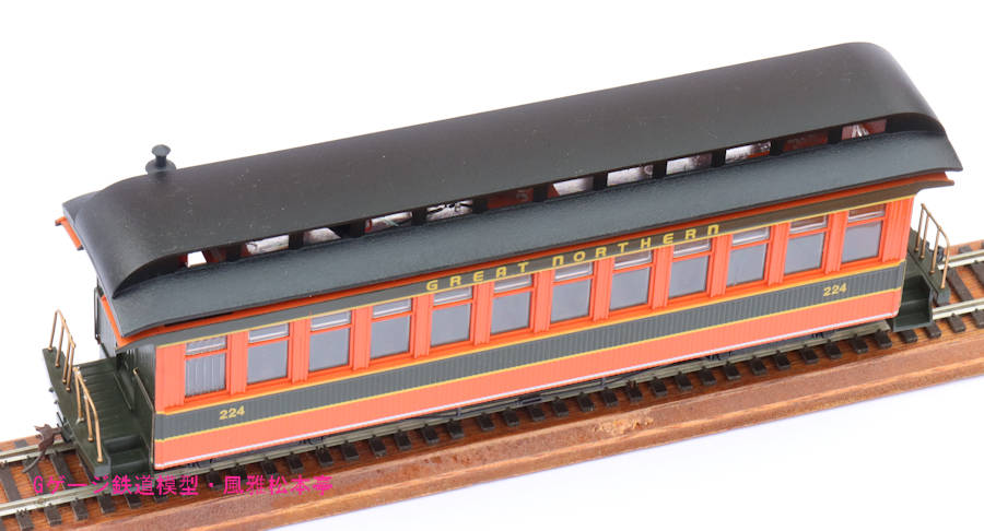 バックマン(Bachmann)のジャクソン・シャープ客車(On30)