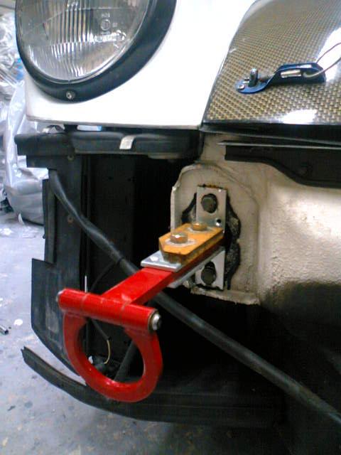 牽引フック - ガレージJ