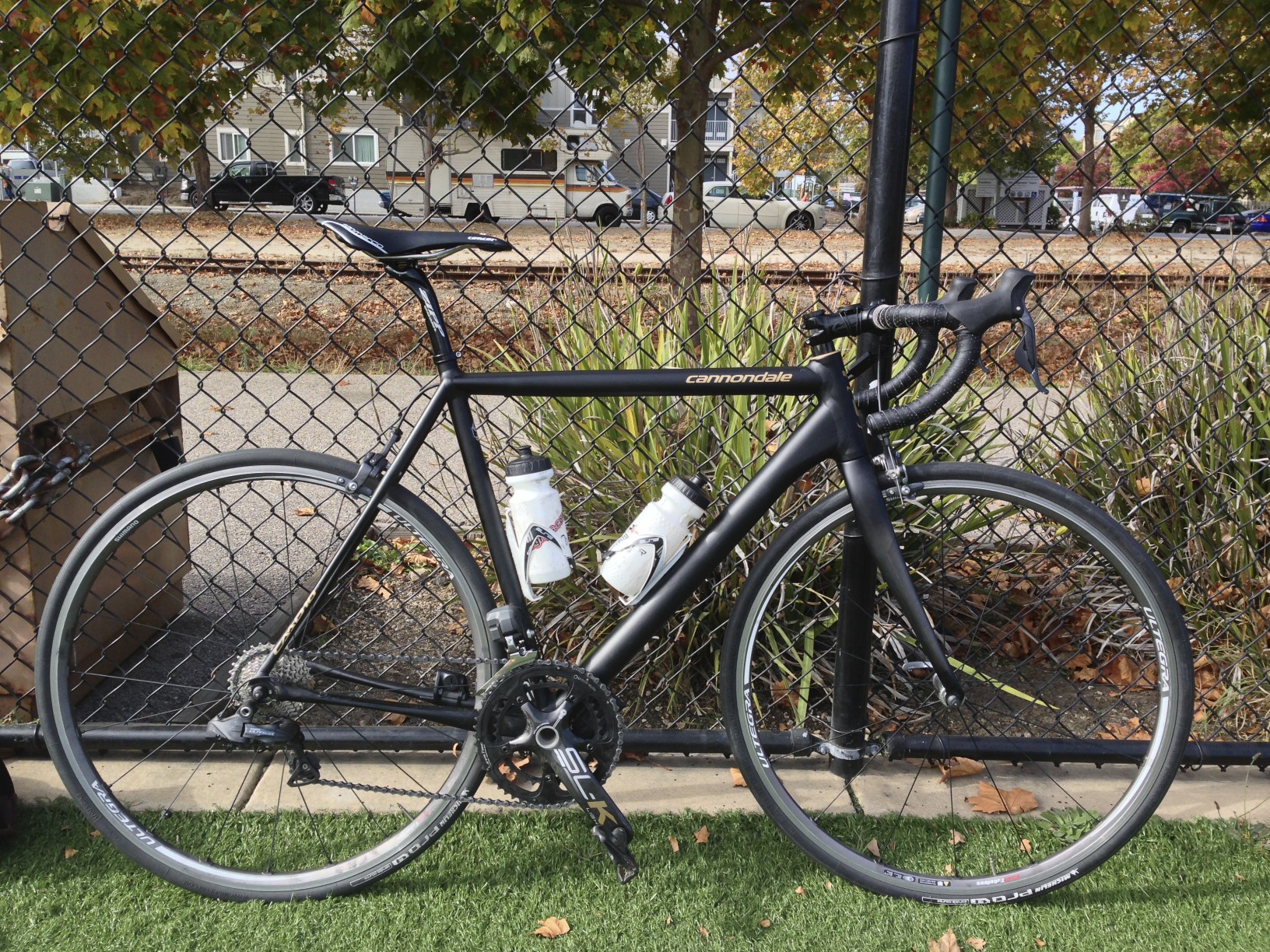 2013年 Cannondale CAAD10 Black Inc. Di2 : r/Bikeporn