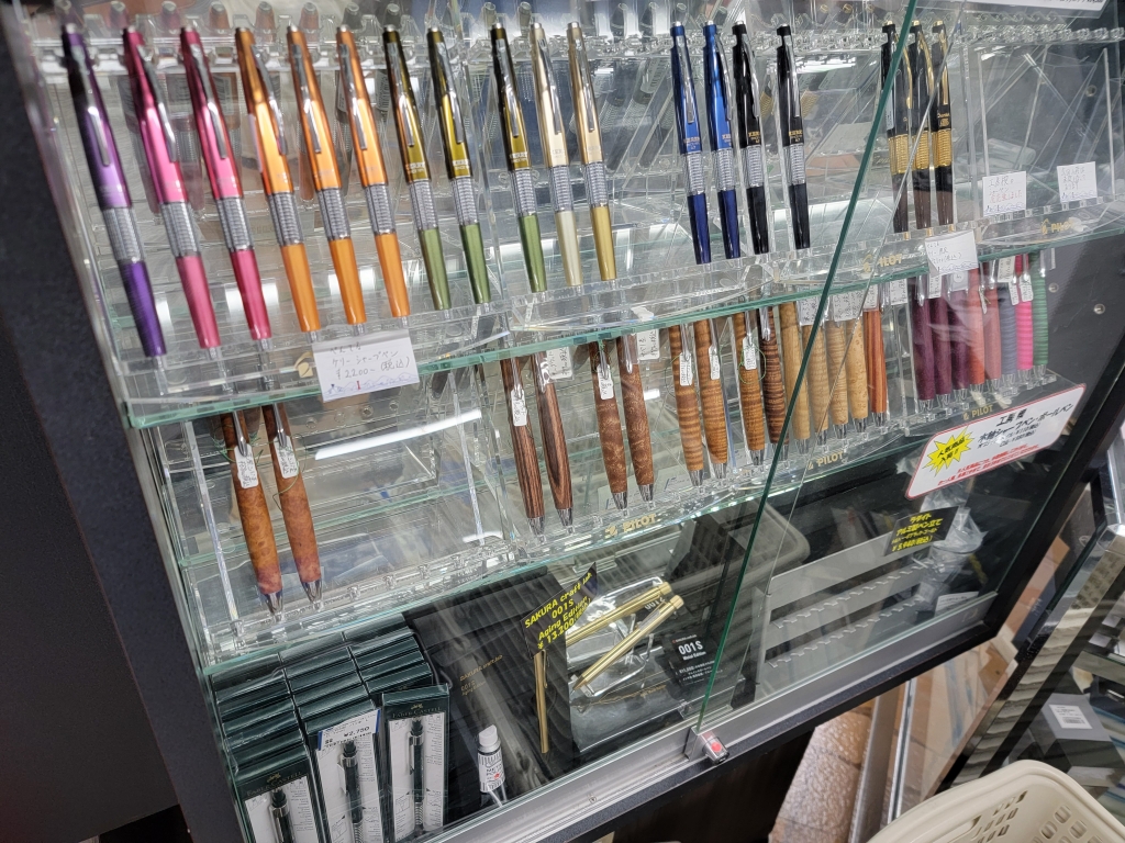 工房 楔の作品の新取扱店舗のDeltaさん | 切々と語る楔（せつせつとか