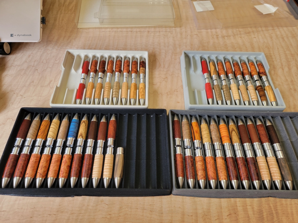 カスタムグリップとシアメースローズウッドの紹介 | 切々と語る楔