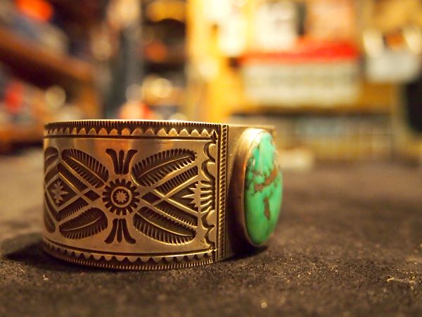 エディソンサンディスミス多数入荷してます！！【INDIANJEWELRY