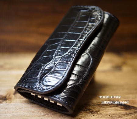 KCCR-B 高級感あるクロコダイル(ワニ革)キーケース