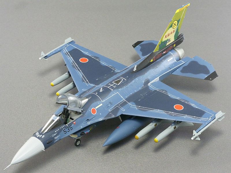 終了間近 F-2 1/72 築城2009 ダイキャスト完成品 ホビーマスター 終了