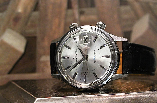 1965年製造 シチズン アラーム デイト 4ハンズ シルバーダイヤルが入荷