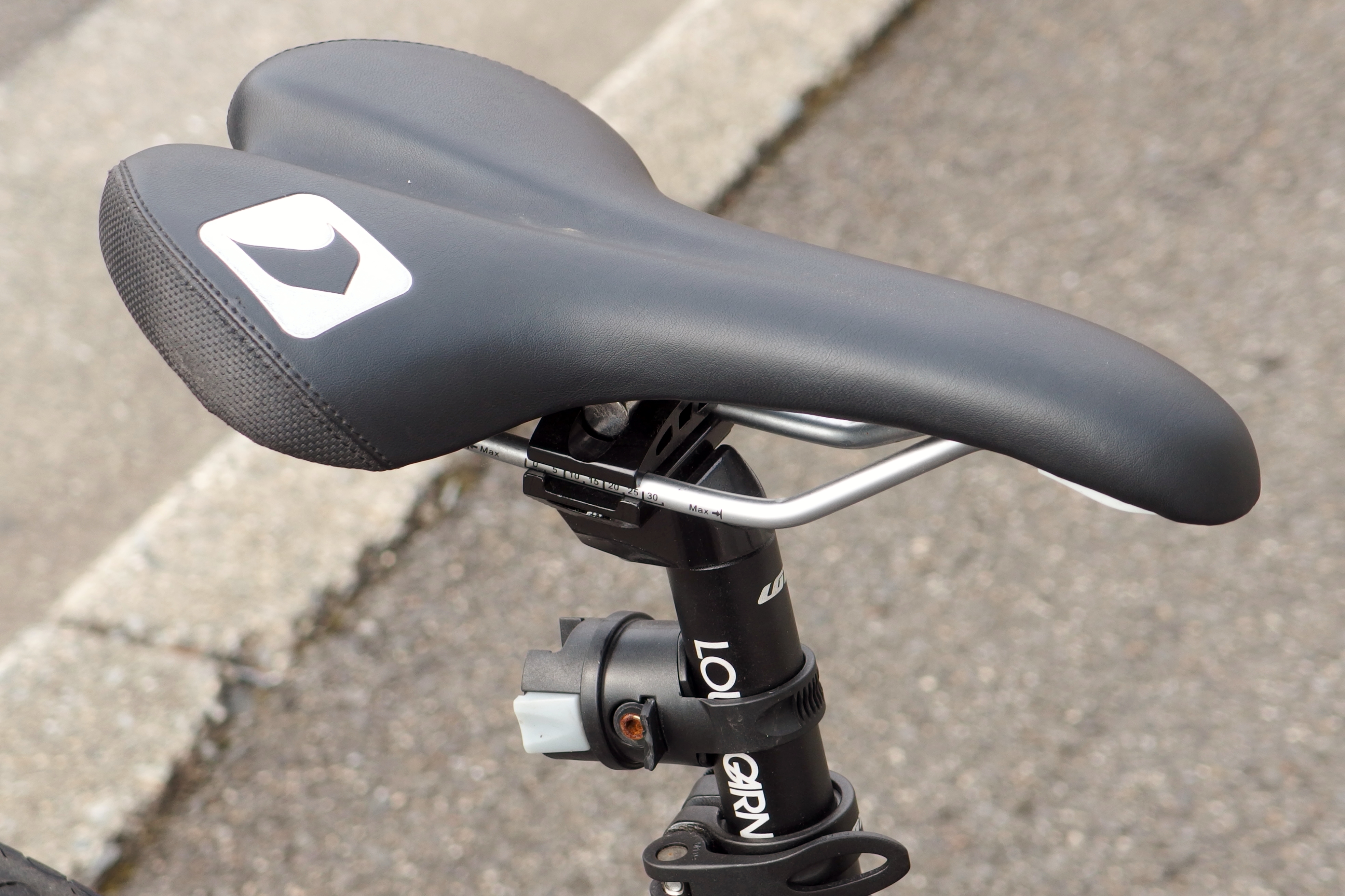 LOUIS GARNEAU/ルイガノ CHASSE【商品紹介・中古買取入荷情報