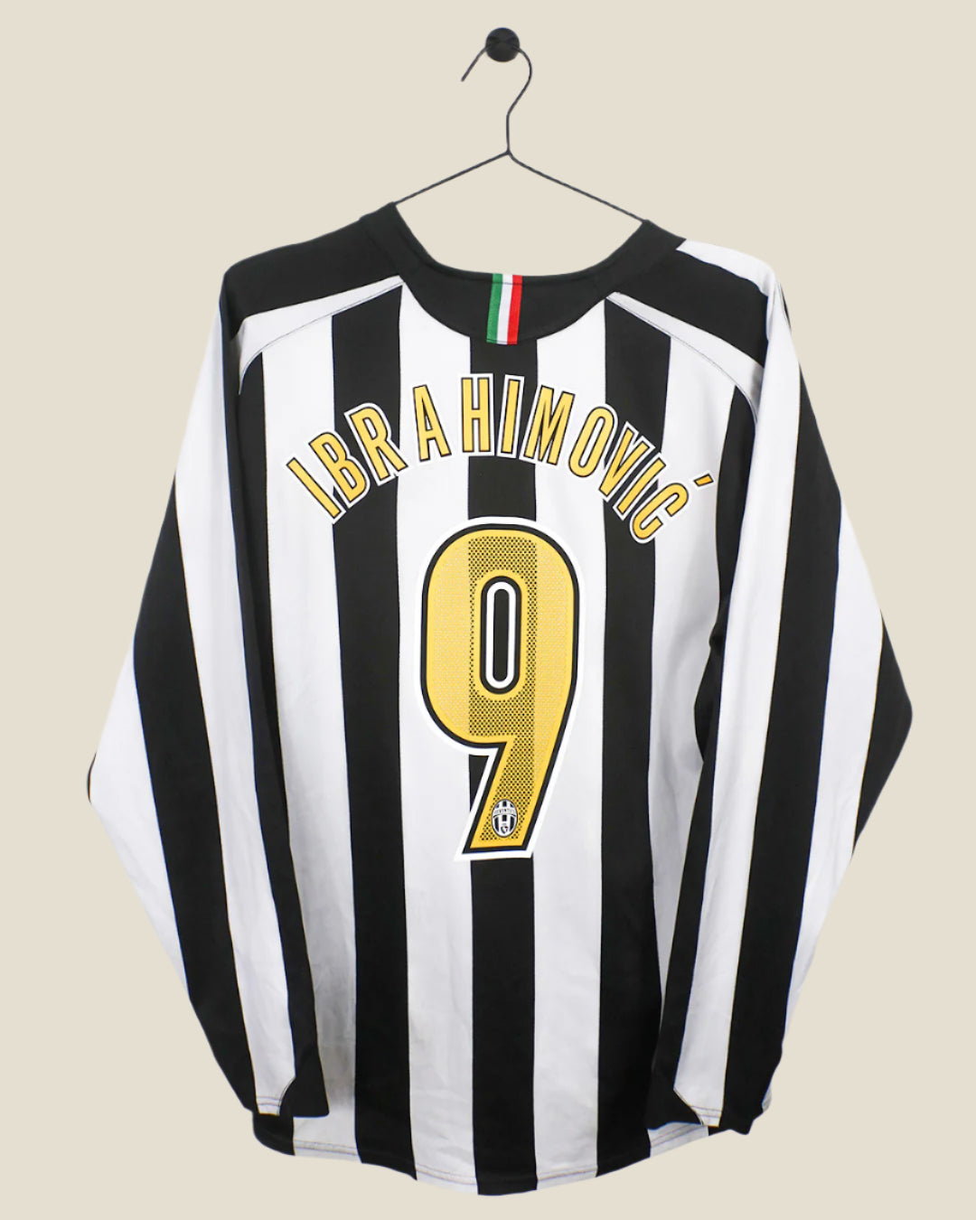 JUVENTUS 2005/06 IBRAHIMOVIC LONGSLEEVE HOME SHIRT (L) NIKE – Kick