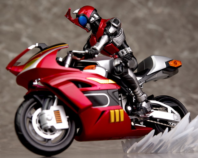 S.H.フィギュアーツ カブトエクステンダー レビュー : はっちゃか