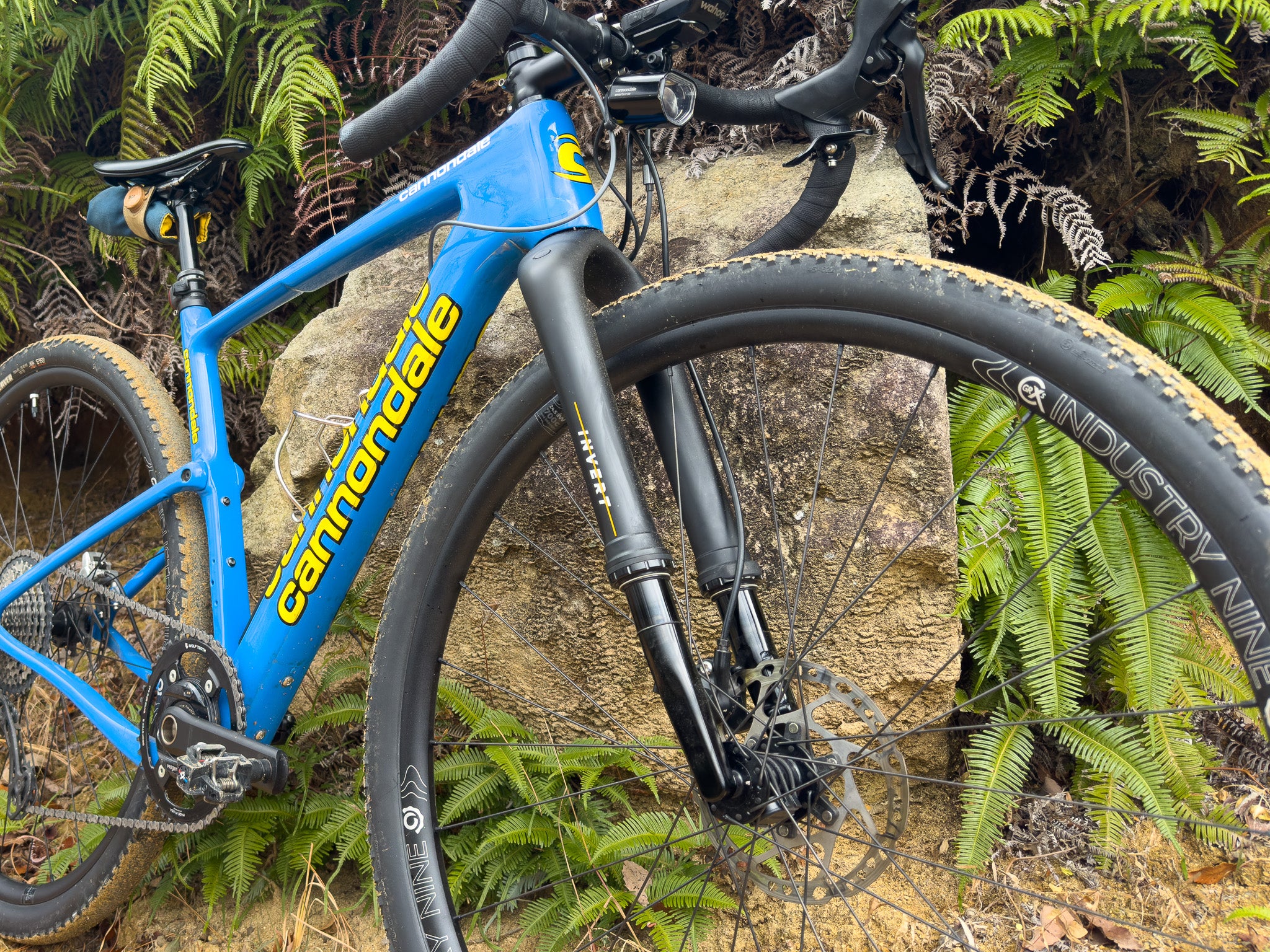 グラベルバイクのサスペンションフォークの選び方 – Grumpy Bike Shop