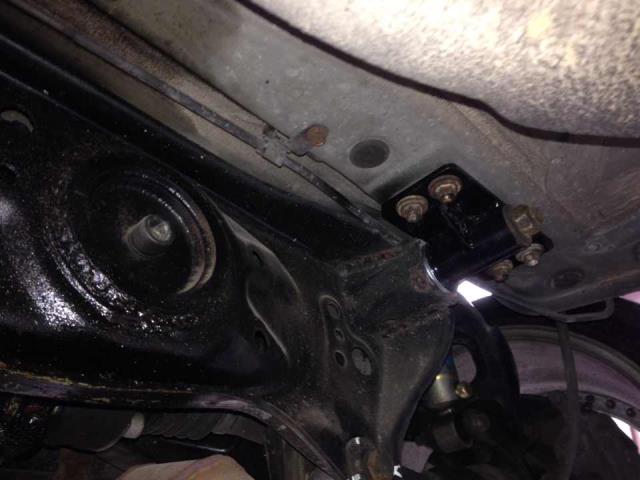 JZX90、JZX100、リアメンバー上げブラケット ドリフトパーツ