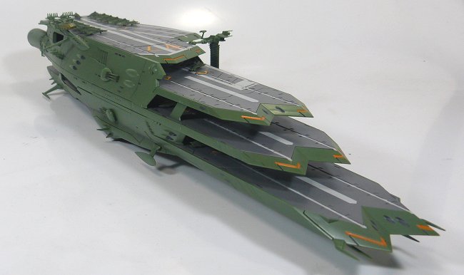 大ガミラス帝国軍ガイベロン級多層式航宙母艦 バルグレイ 1/1000 楽天市場】1／1000 ガイペロン級多層式航宙母艦 バルグレイの通販