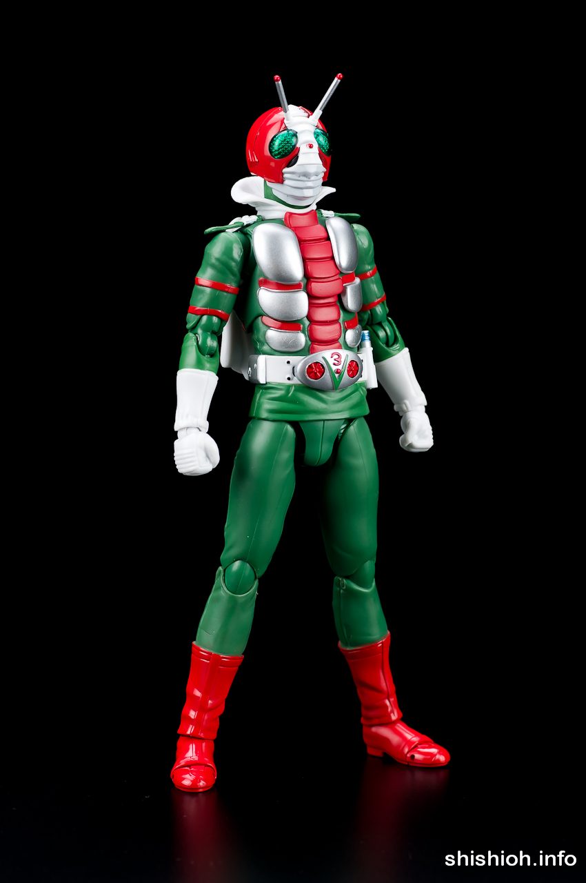 レビュー】 バンダイ S.H.Figuarts 仮面ライダーV3 [仮面ライダーV3]