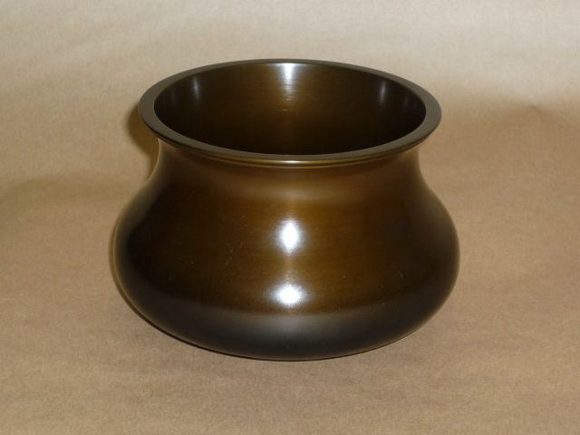 茶道具 翔雲堂 岡本 建水とは