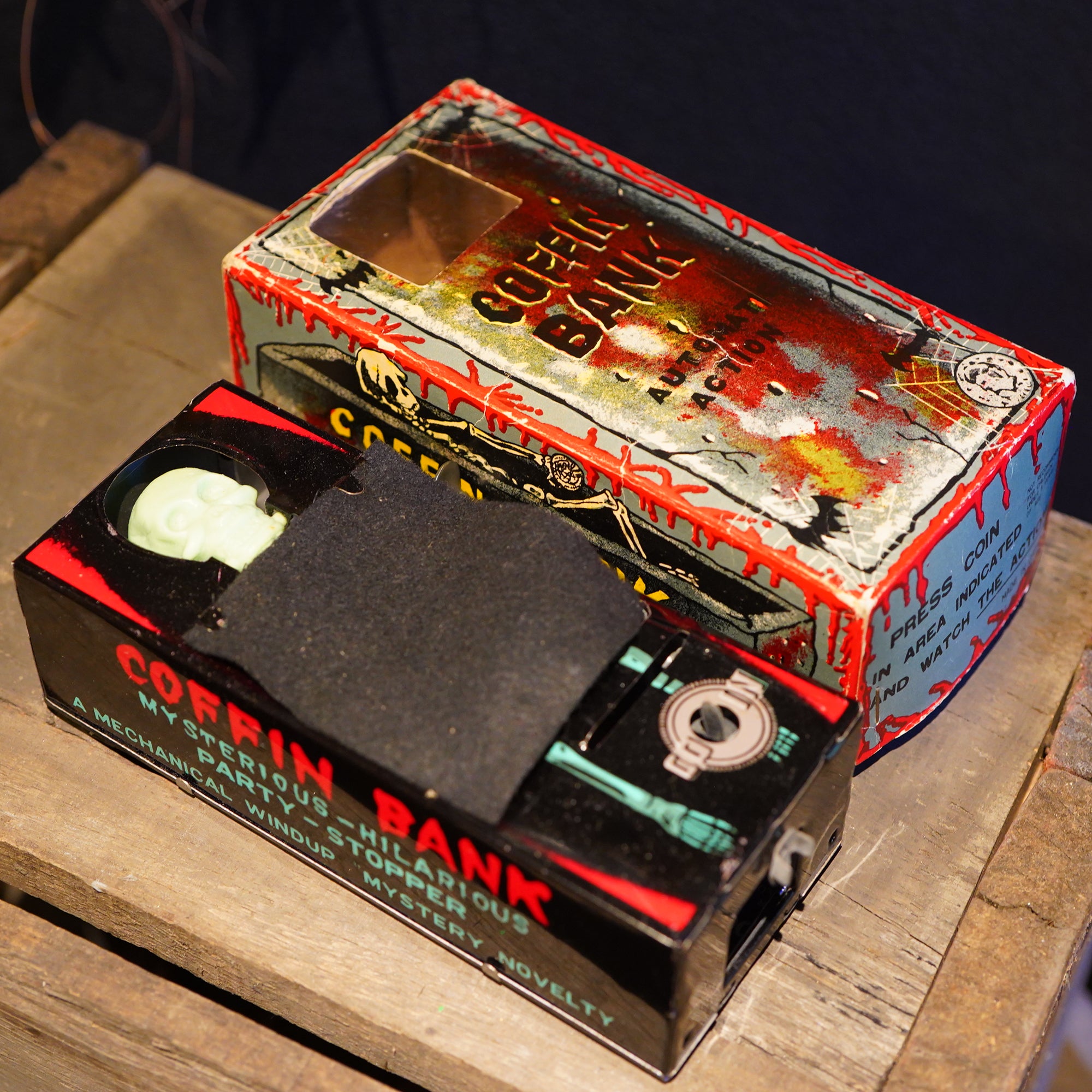 1970年代 ブリキ COFFIN BANK YONE製 – SK OLDIES