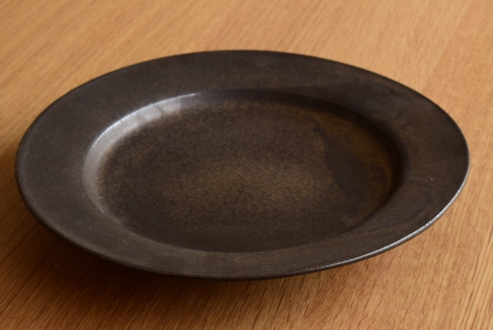 再入荷】戸塚佳奈さんのうつわ – 読みもの｜うつわ、ごはん、暮らしの倉庫