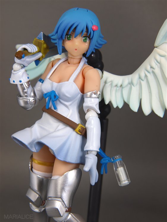 レビュー】 リボルテック 光明の天使 ナナエル クイーンズブレイド