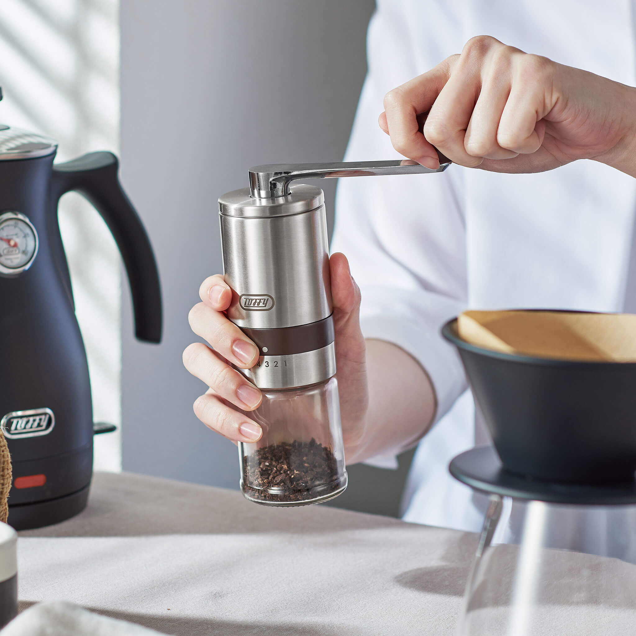 アウトレット】Toffy ハンドセラミックコーヒーミル ｜ Toffy公式