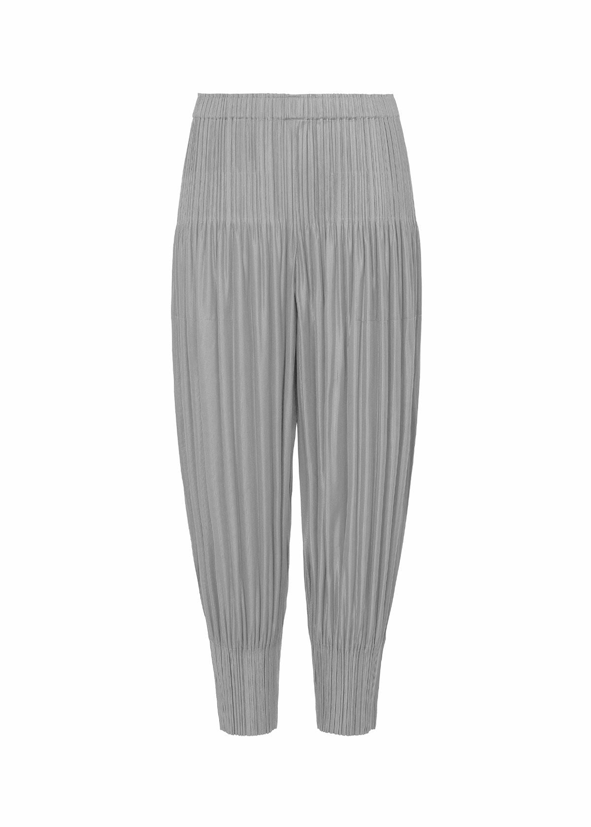 FLUFFY BASICS – ISSEY MIYAKE ONLINE STORE