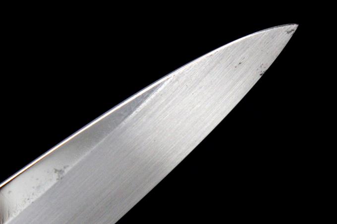 柳刃包丁 尺一 本焼 水牛縞黒檀八角柄 縞黒檀鞘・袱紗・桐箱付 λA2368