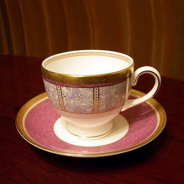 ウェッジウッド（Wedgwood）コロシアム プレート（皿）18cm 芦屋セレクト