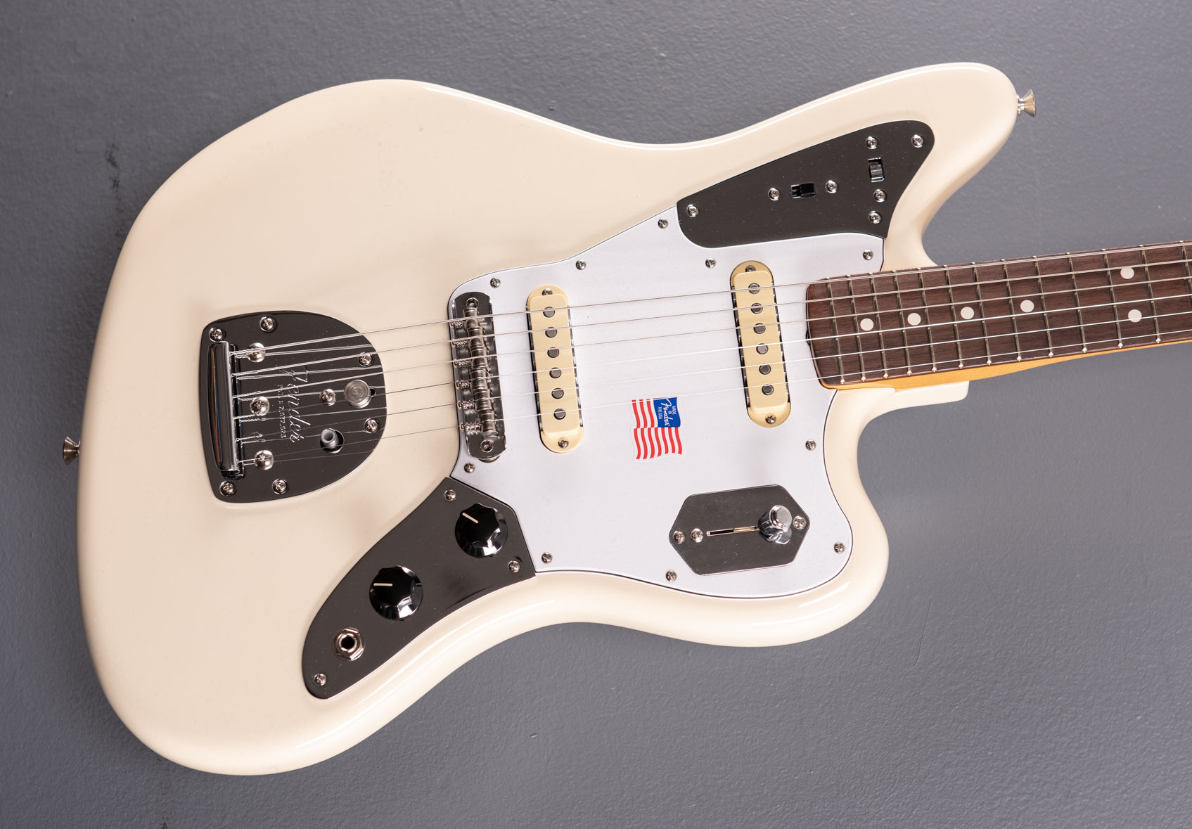 Johnny Marr Jaguar - Olympic White – Dave's Guitar Shop
