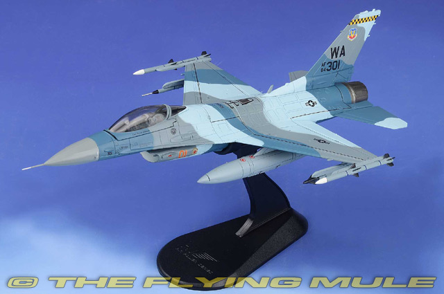 F-16C Fighting Falcon 1:72 Diecast Model - Hobby Master HM-HA38032