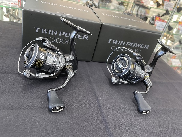 予定者あり シマノ 15ツインパワーC2000HGS