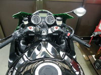 Kawasaki正規取扱店 宇都宮メグロ:::: Ninja ZX-14R ABS パーツ装着案内