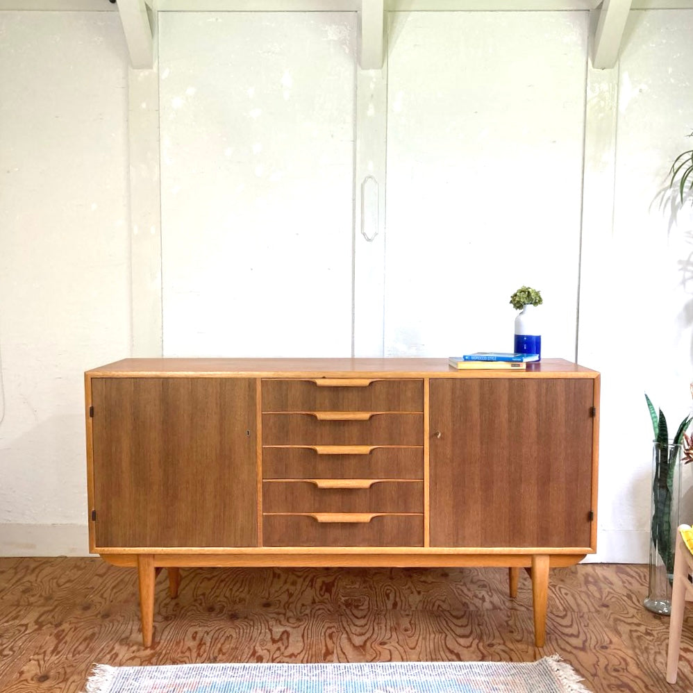 北欧 チーク材 サイドボード ヴィンテージ 中古 大きい 収納 棚 引出し