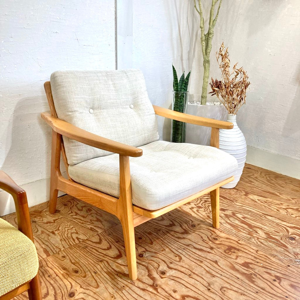 マルニ60 ミナ ペルホネン オーク フレームチェアキノママ①左側