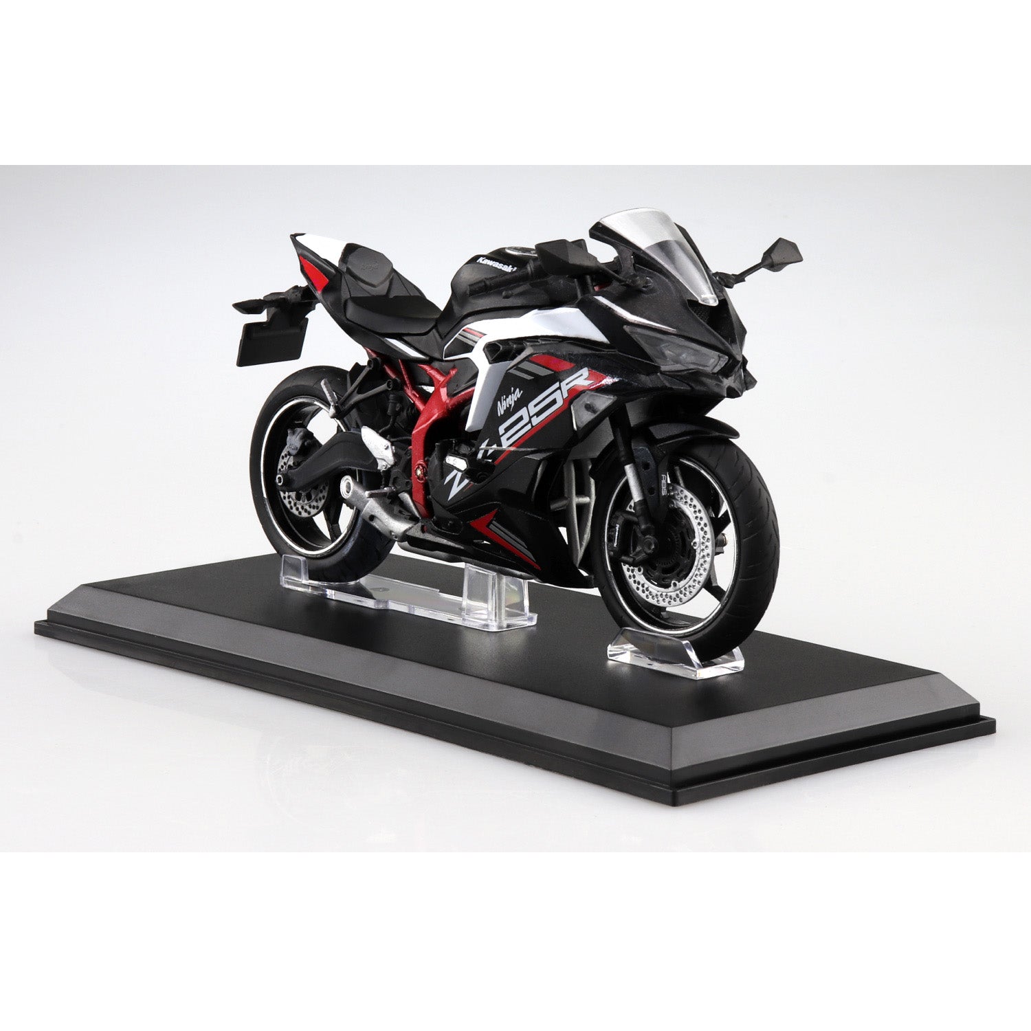 1/12 KAWASAKI Ninja ZX-25R メタリックスパークブラック×パール