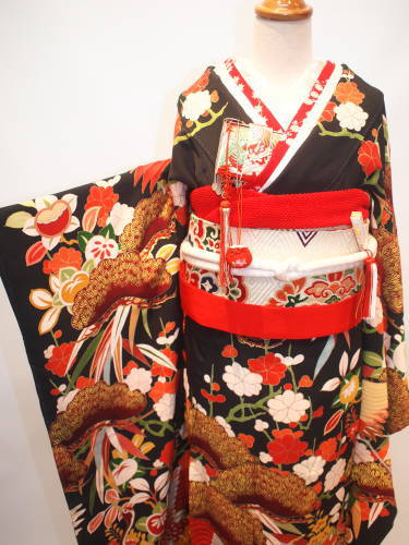 RF-245 それいゆ婚礼振袖・引き振袖・結婚式着物レンタル