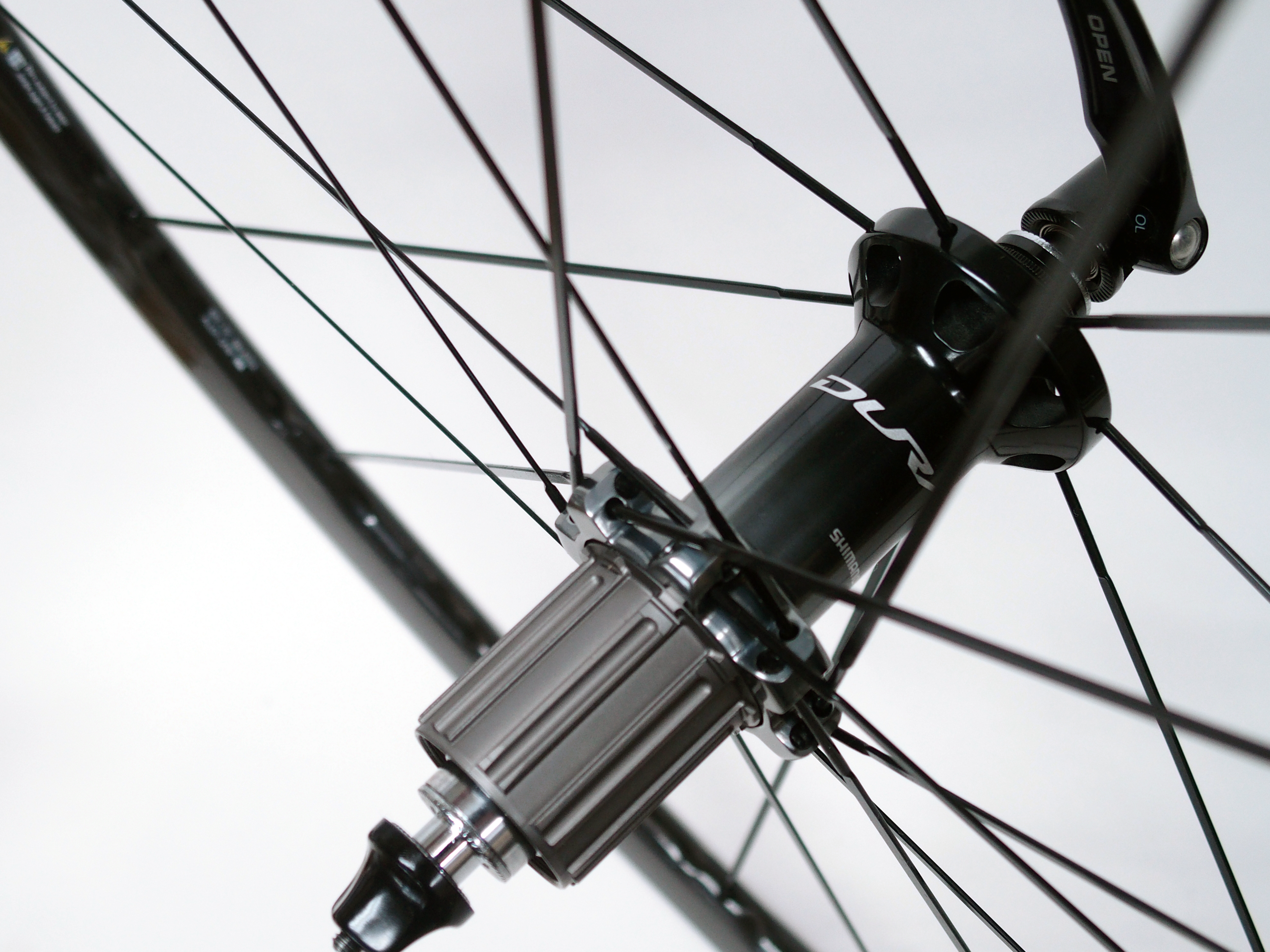 死角の無い万能ホイールが登場、DURA-ACE WH-R9100-C40-CL | お知らせ