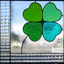 ステンドグラスパネル クローバー キッチン 子供部屋