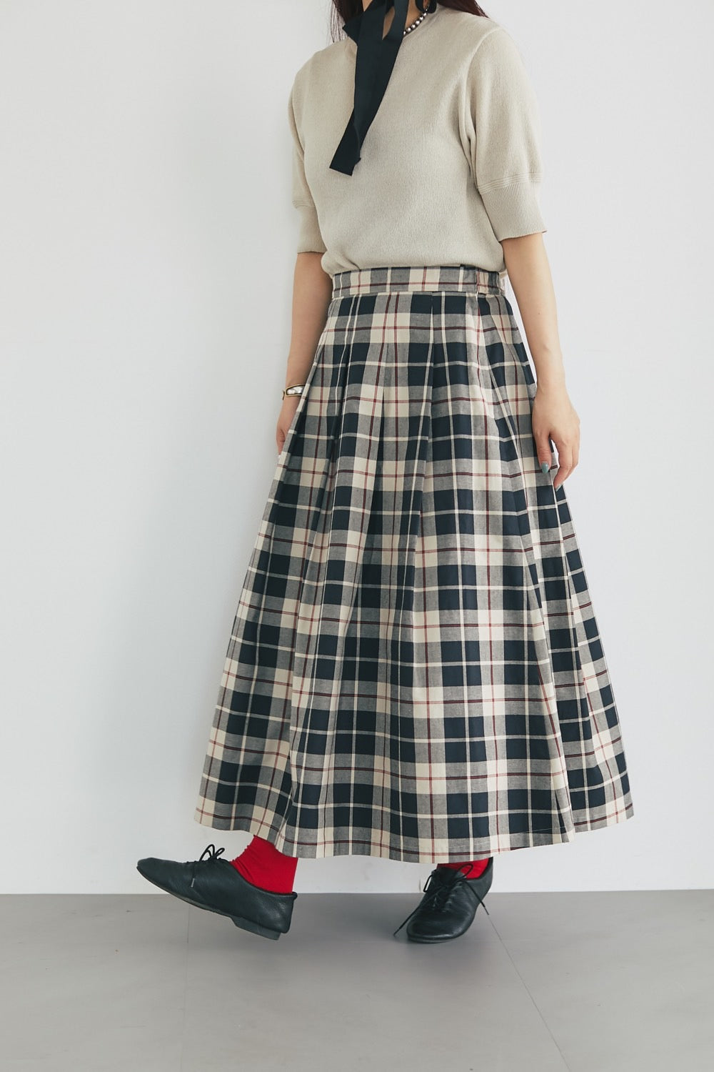 Soft pleats check skirt Black - tartan check