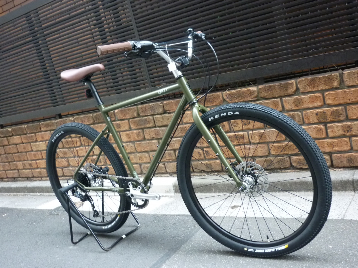 新品 AVOCETサドル ツーリング バイカウント オールドMTB