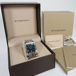 BURBERRY バーバリー 腕時計 Heritage / ヘリテージ スクエア BU1555