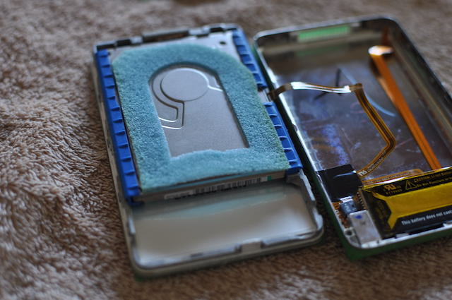 iPod 第五世代｜マイクロSDカードで128GBへ大容量化