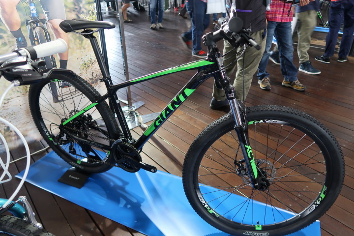 ジャイアント(GIANT) ATX(エーティーエックス) 2019年モデル 当店販売