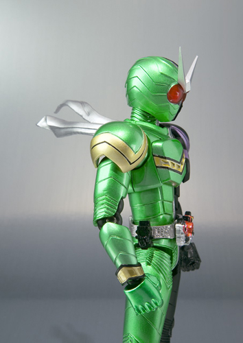S.H.Figuarts 仮面ライダーW サイクロンジョーカー | 魂ウェブ