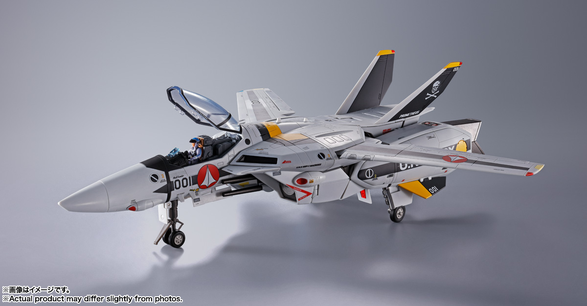 DX CHOGOKIN VF-1S VALKYRIE ROY FOCKER SPECIAL REVIVAL Ver