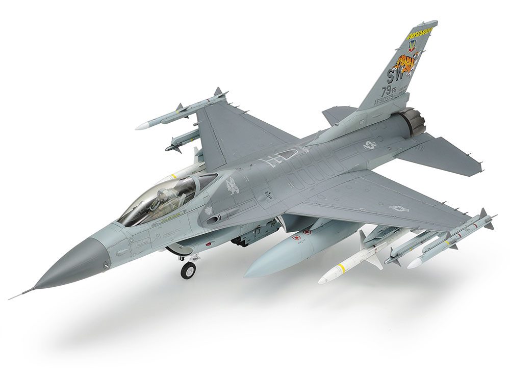 1/32 ロッキードマーチン F-16CJ[ブロック50] ファイティング